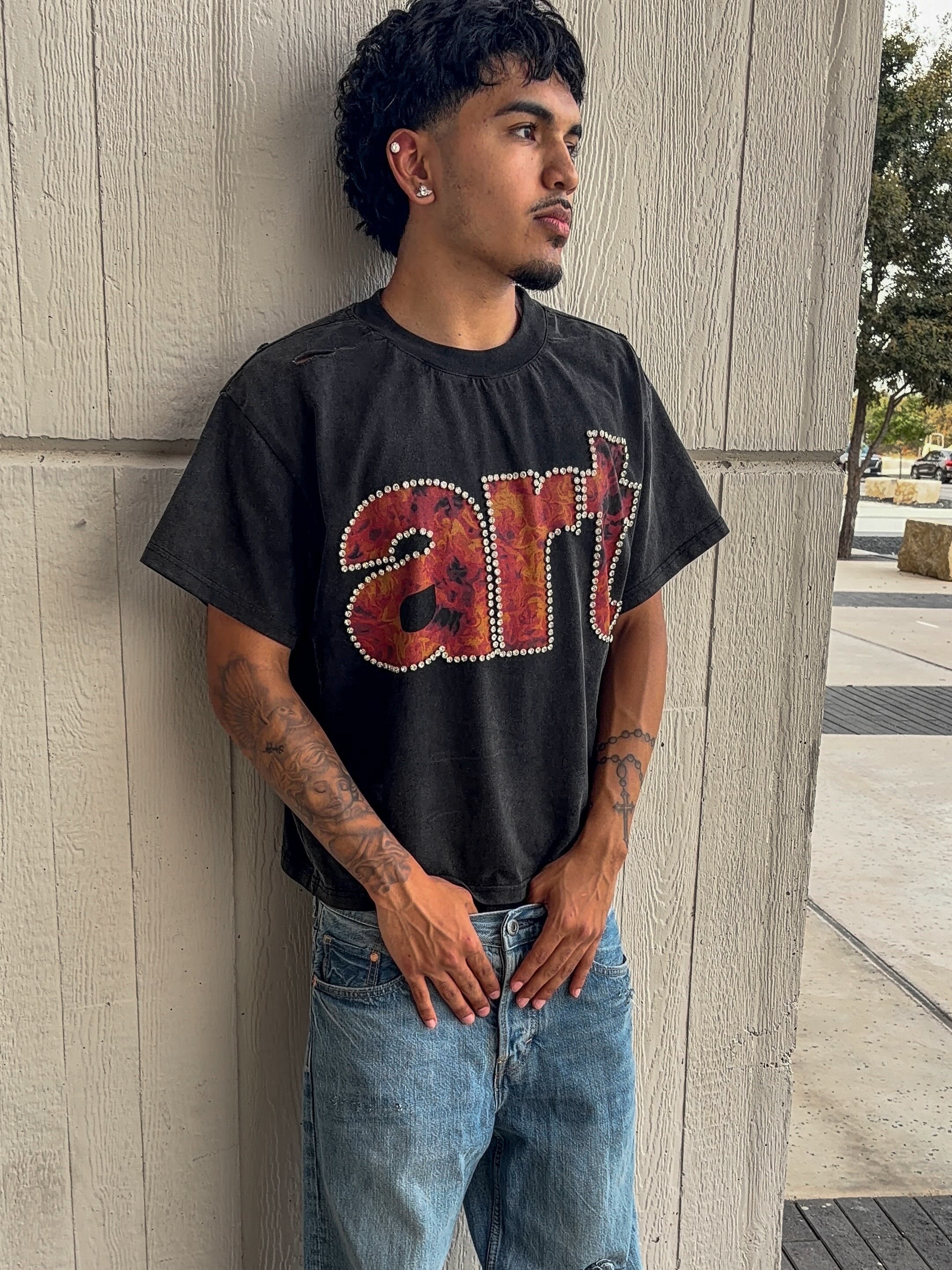 EXPLOSIVE ART TEE